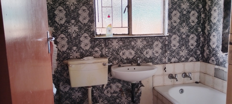 3 Bedroom Property for Sale in Zamdela Free State